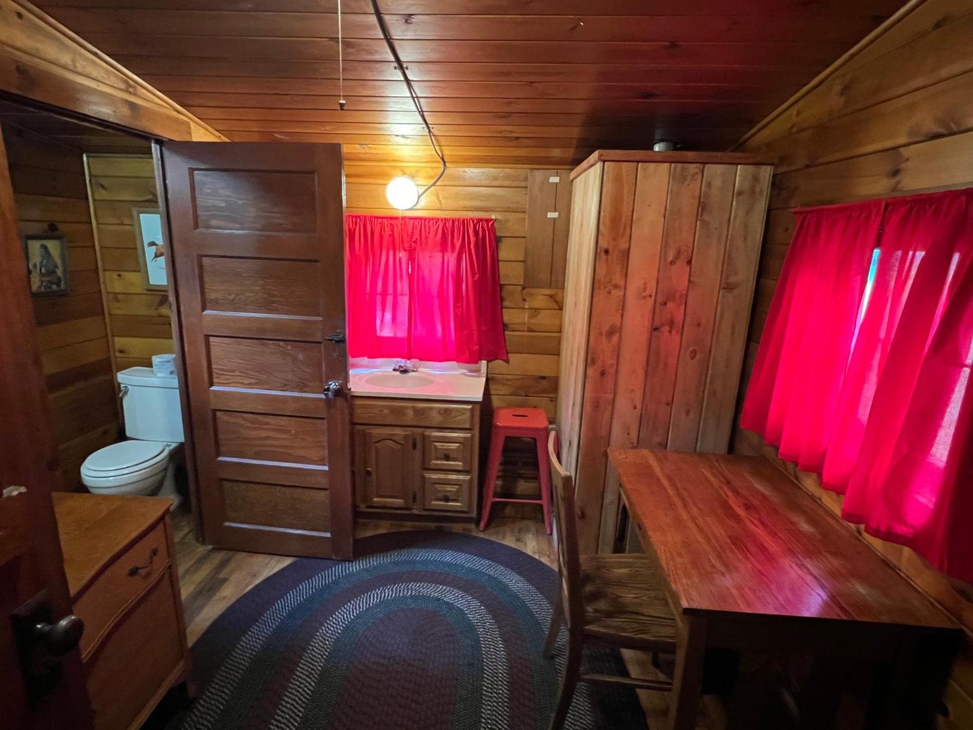 הוילה וואפיטי Blackwater Creek Ranch חדר תמונה